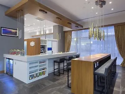 Hotel Hampton By Hilton Symbol 3*