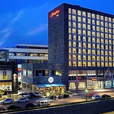 Hampton By Hilton Symbol Otel Kocaeli