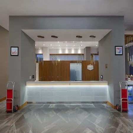 Hotell Hampton By Hilton Symbol 3*