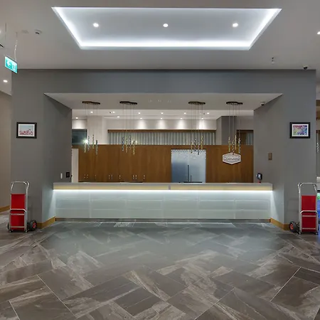 Hampton By Hilton Symbol 4*