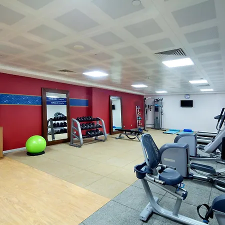 Hampton By Hilton Symbol Otel 3*